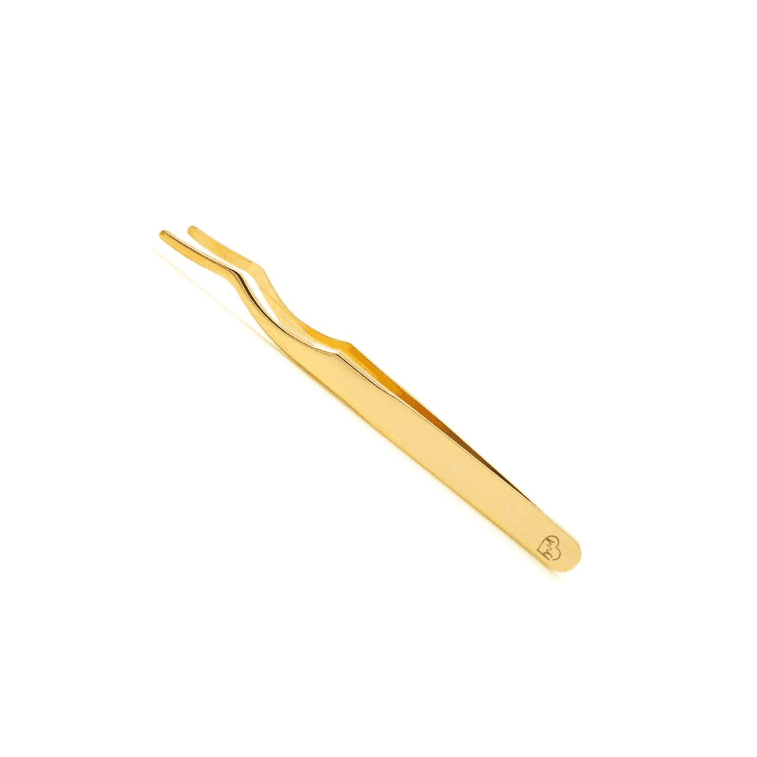 These tweezers are perfectly paired for our eyelash clusters, use these tweezers for a smooth application on eyelash clusters.